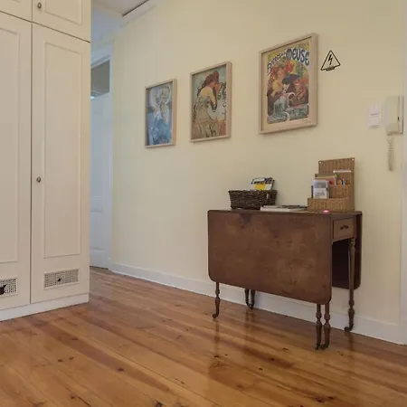Lovelystay - Chiado 4 Families! *