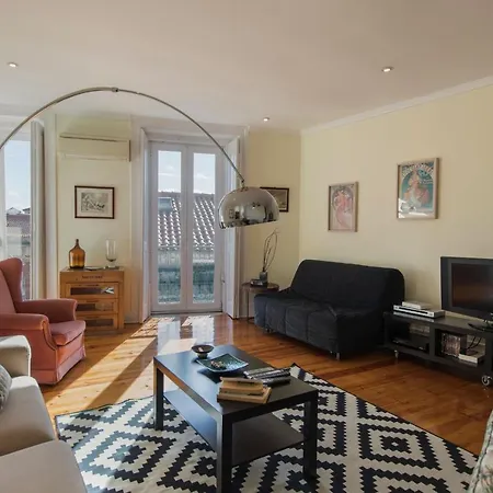 Lovelystay - Chiado 4 Families! Apartmán Lisboa