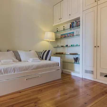 Lovelystay - Chiado 4 Families! Lejlighed *