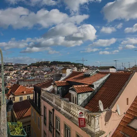 Lejlighed Lovelystay - Chiado 4 Families! *